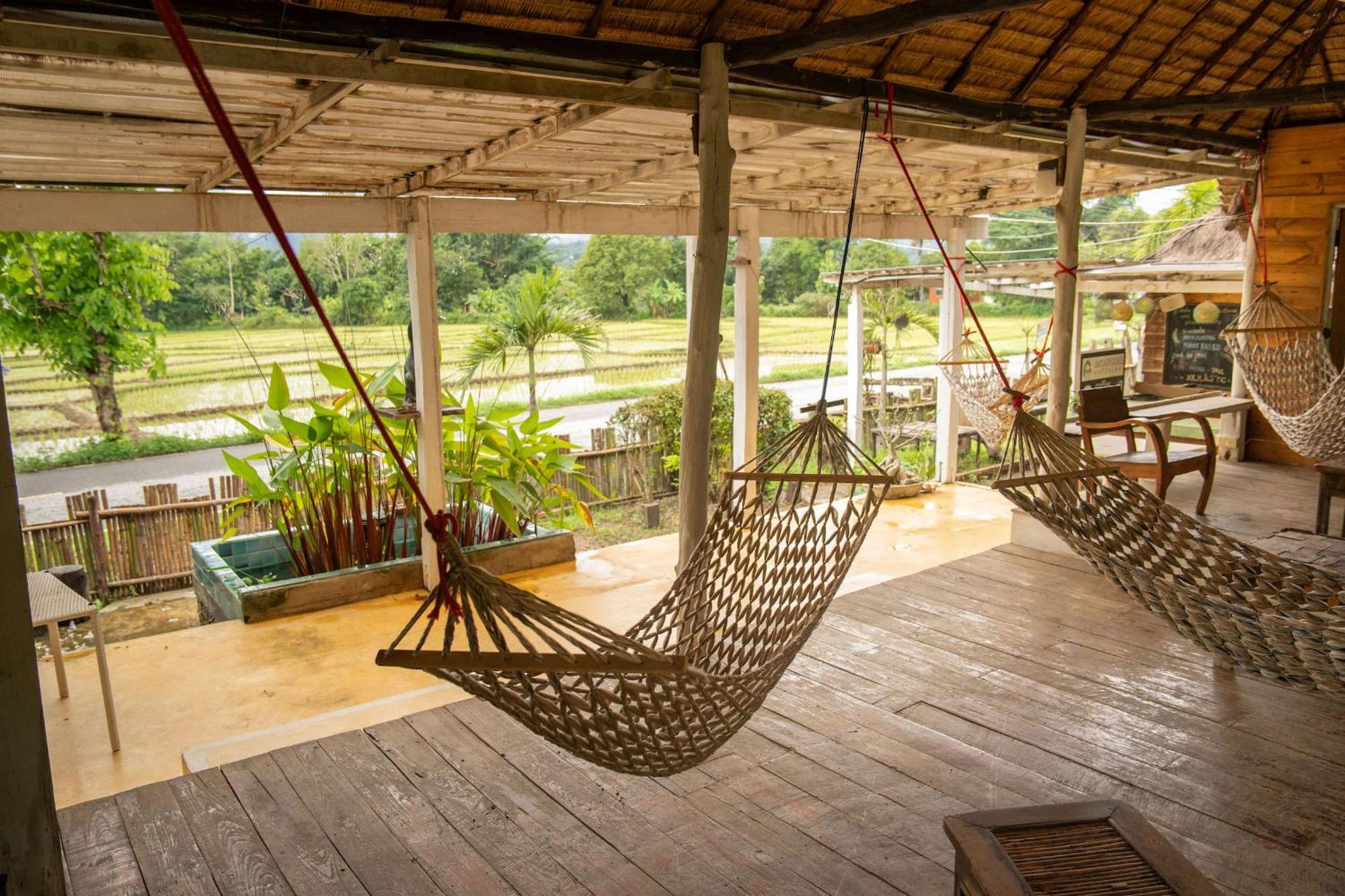 Butterfly Hostel, باي المظهر الخارجي الصورة