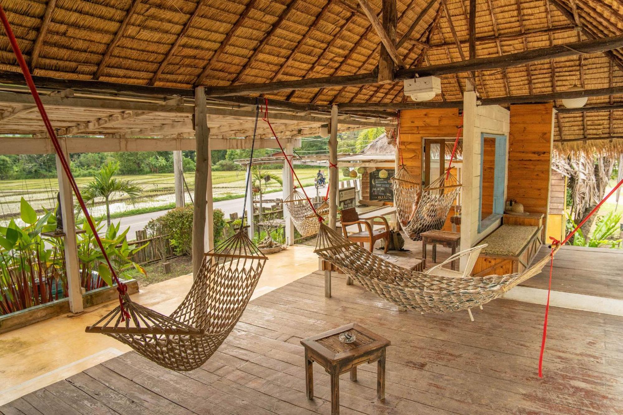 Butterfly Hostel, باي المظهر الخارجي الصورة