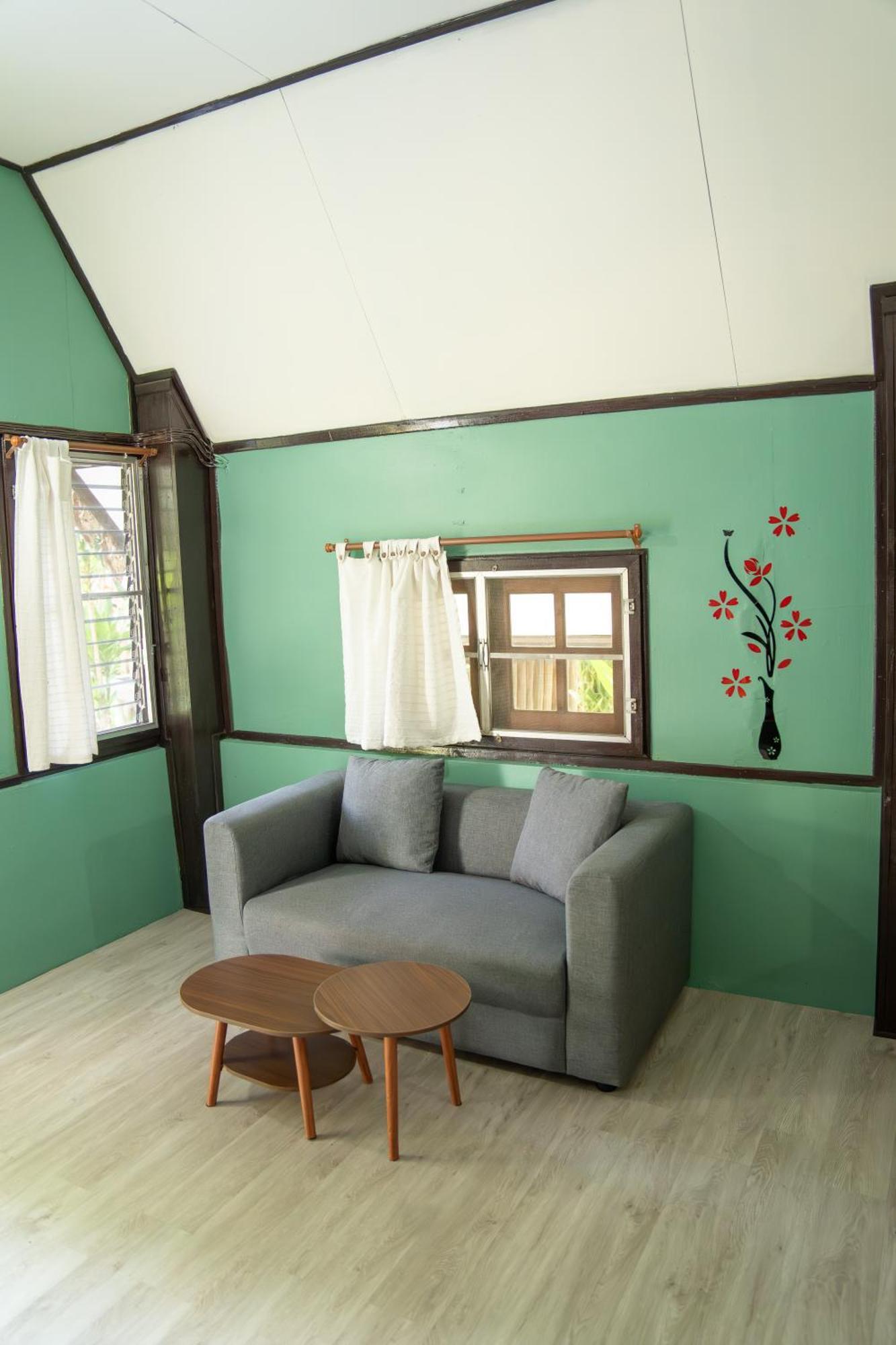 Butterfly Hostel, باي المظهر الخارجي الصورة