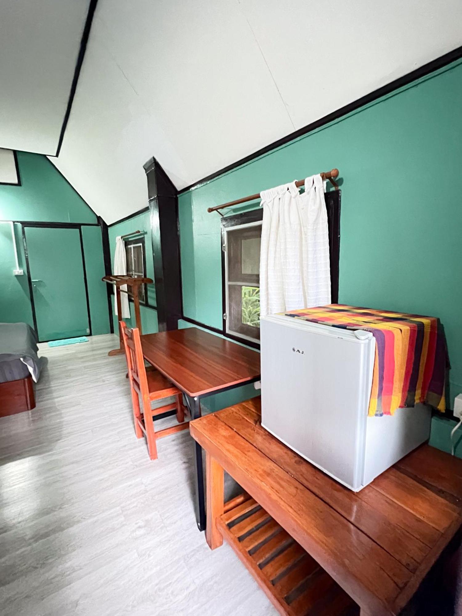 Butterfly Hostel, باي المظهر الخارجي الصورة