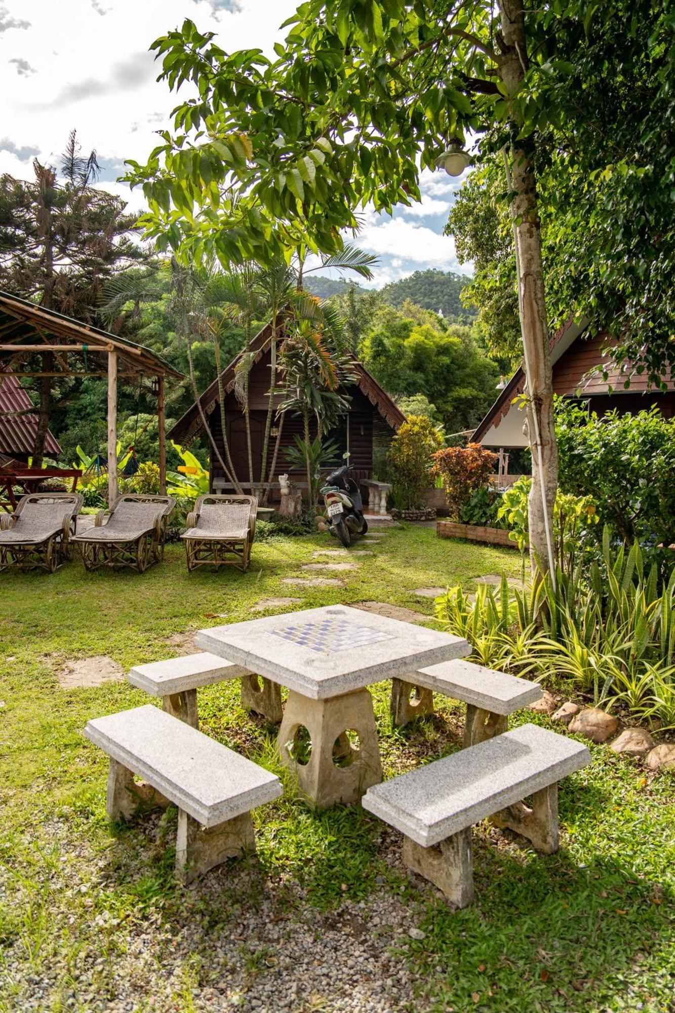 Butterfly Hostel, باي المظهر الخارجي الصورة