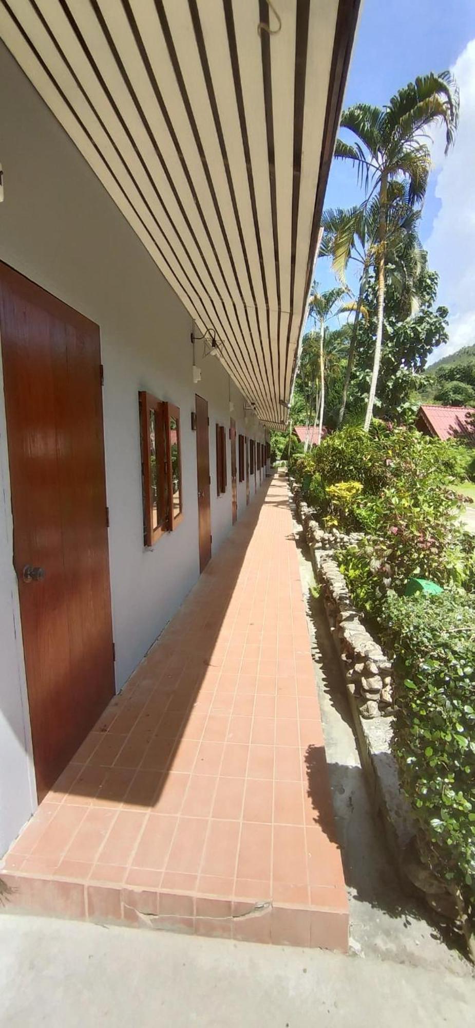 Butterfly Hostel, باي المظهر الخارجي الصورة